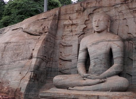 Srí Lanka, Gal Vihara - sedící Buddha